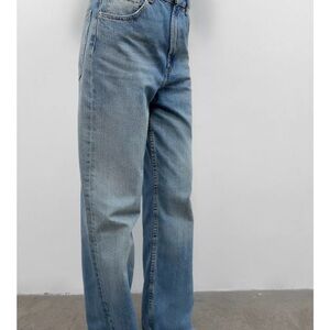 Zara Light Blue Relaxed Men's Jeans